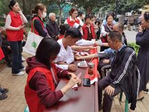 护理与康养学院：九九重阳情暖社...