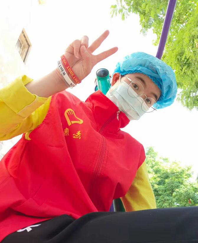 张晶（会计学院）