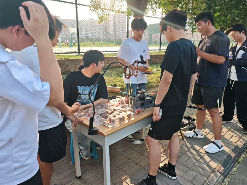 旧物传温情 青春再续航——汽车...